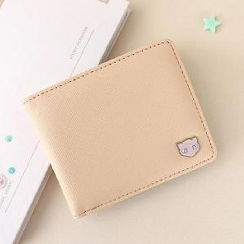 Pokemon Mew Casting Half Wallet
Pokemon Mew Casting Half Wallet