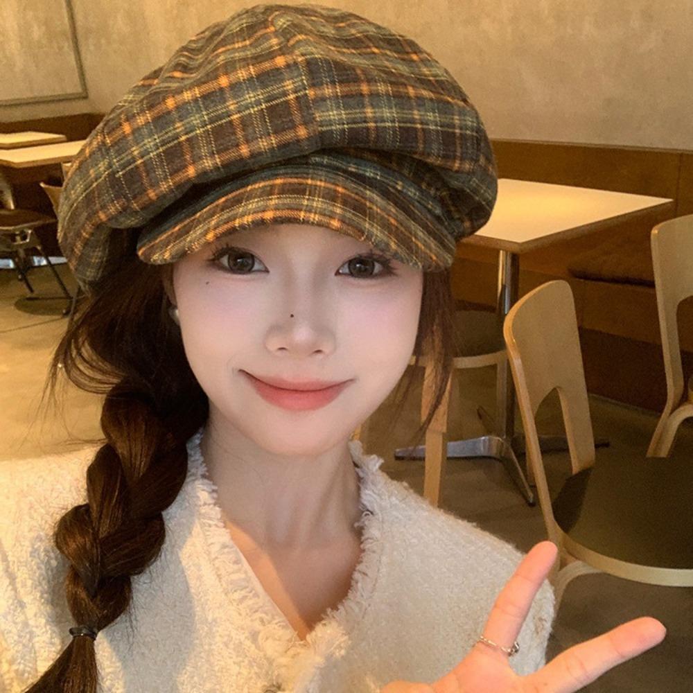 Polyester Plaid Cloud Cap Thin Women Octagonal Hat Vintage Grid Beret Cap Summer червоний
Polyester Plaid Cloud Cap Thin Women Octagonal Hat Vintage Grid Beret Cap Summer червоний