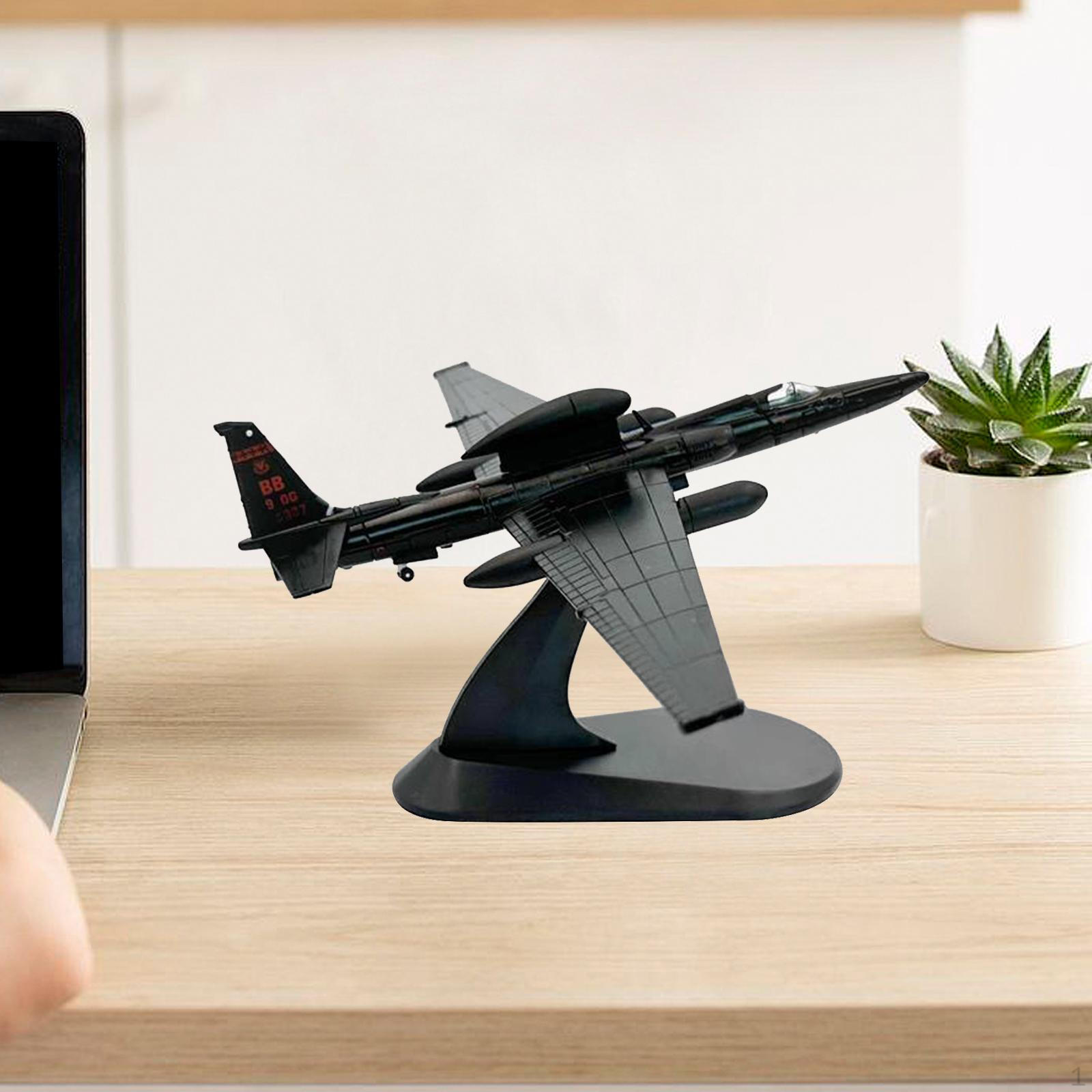 1/144 U-2R Модель самолета Истребитель из сплава Коллекционные предметы Образовательный литой самолет с
1/144 U-2R Модель самолета Истребитель из сплава Коллекционные предметы Образовательный литой самолет с