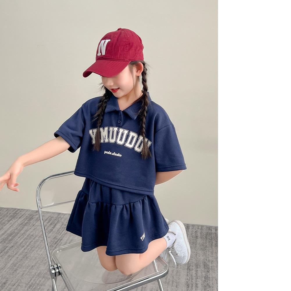 Летняя рубашка-поло для девочек, короткая юбка, модный костюм, детский летний костюм из двух частей для маленьких девочек в корейском спортивном стиле 140
Летняя рубашка-поло для девочек, короткая юбка, модный костюм, детский летний костюм из двух частей для маленьких девочек в корейском спортивном стиле 140