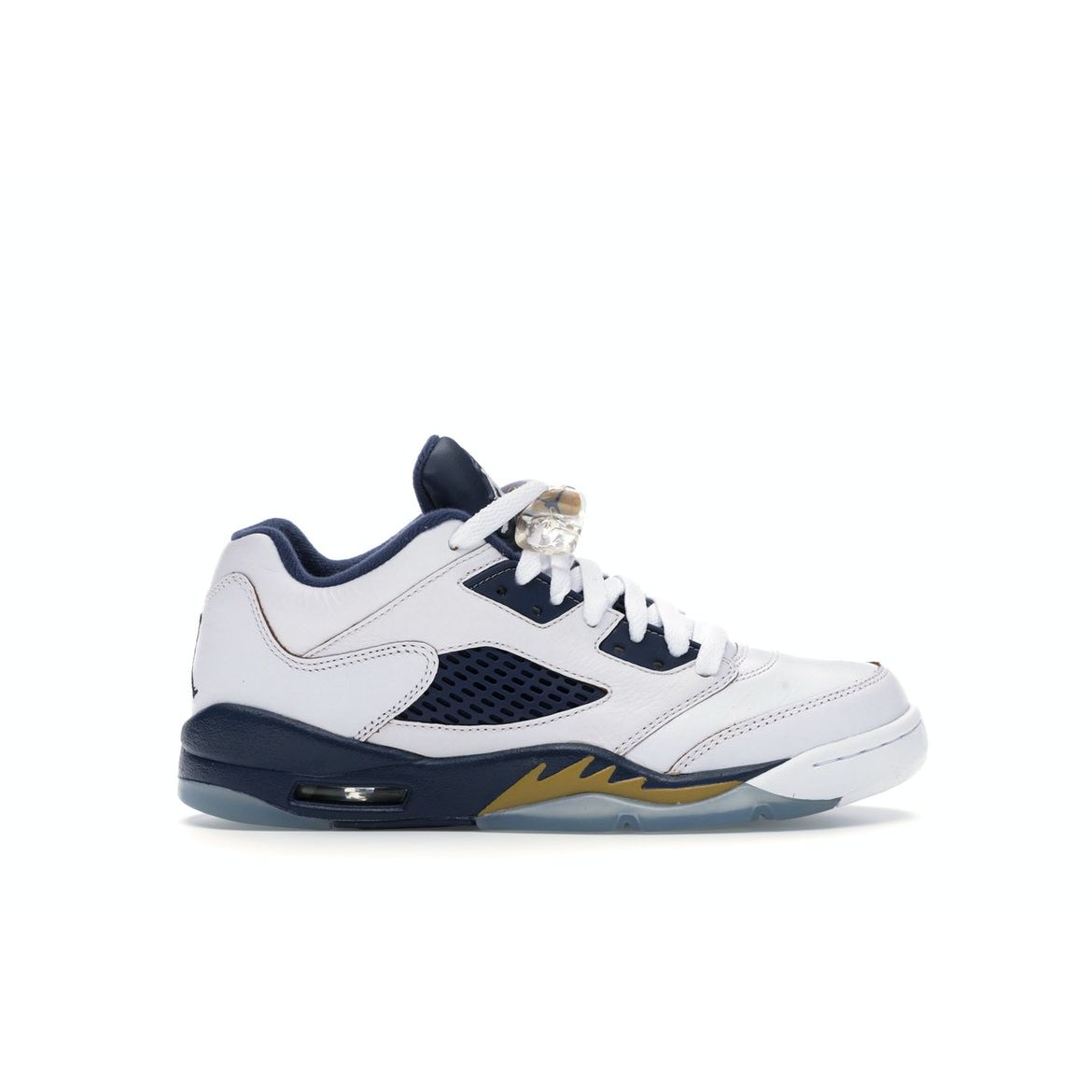 Кроссовки Air Jordan 5 Retro Low GS Dunk From Above Kids белые металлик-золото темно-синие 314338-135
Кроссовки Air Jordan 5 Retro Low GS Dunk From Above Kids белые металлик-золото темно-синие 314338-135