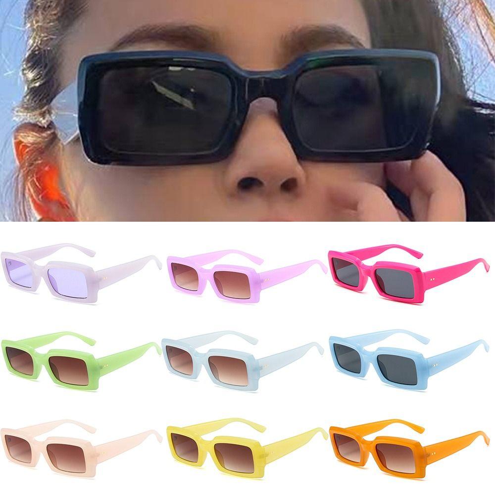 Мода Популярные конфеты Цвет Очки Оттенки Маленькая оправа Прямоугольные солнцезащитные очки Женские солнцезащитные очки
Мода Популярные конфеты Цвет Очки Оттенки Маленькая оправа Прямоугольные солнцезащитные очки Женские солнцезащитные очки