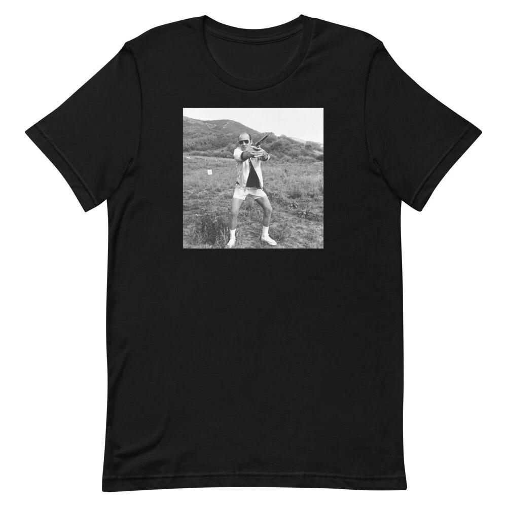 Hunter S Thompson Shooting Pistol Desert Graphic Tee Shirt Unisex 100% Cotton T-shirt Mens Tees Top XL
Hunter S Thompson Shooting Pistol Desert Graphic Tee Shirt Unisex 100% Cotton T-shirt Mens Tees Top XL