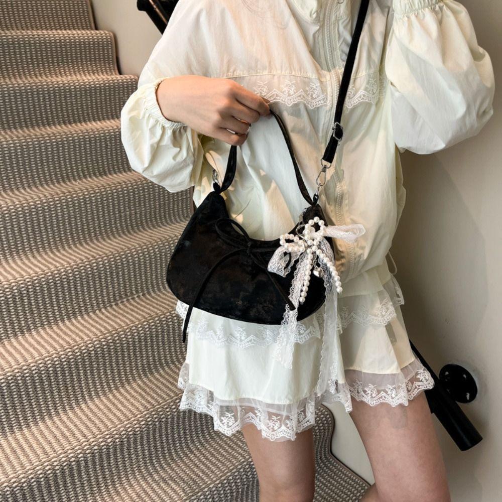 Large Capacity PU Hobo Bag Solid Color French Style Handbag Fashion Bow Shoulder Bag Outdoor Black
Large Capacity PU Hobo Bag Solid Color French Style Handbag Fashion Bow Shoulder Bag Outdoor Black