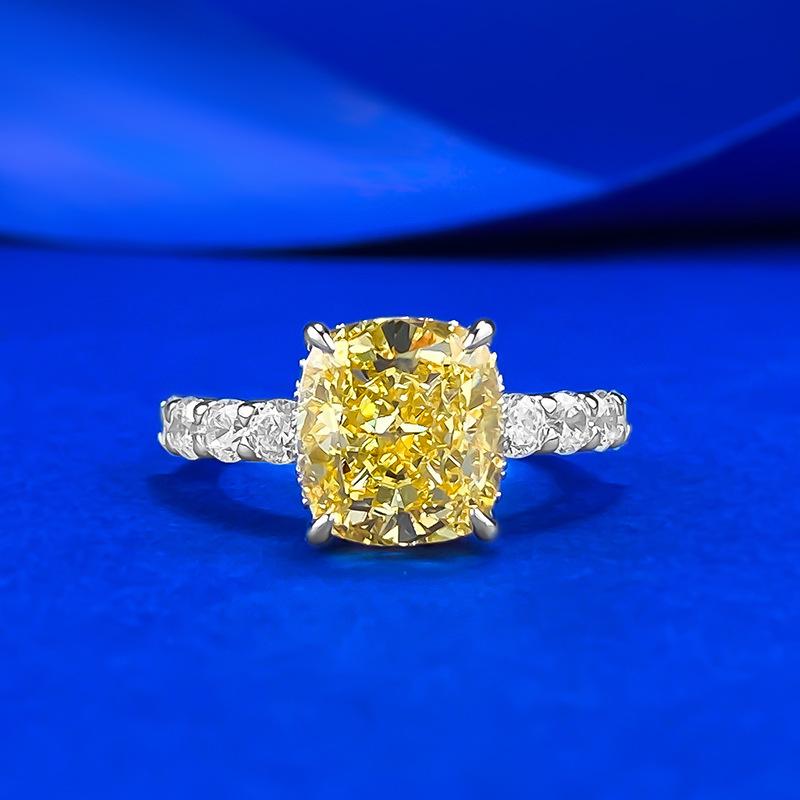 Jewelry Inlay 9 * 10 Fat Square Yellow Diamond Ring High Carbon Diamond Ice Flower Cut Wind No. 9
Jewelry Inlay 9 * 10 Fat Square Yellow Diamond Ring High Carbon Diamond Ice Flower Cut Wind No. 9