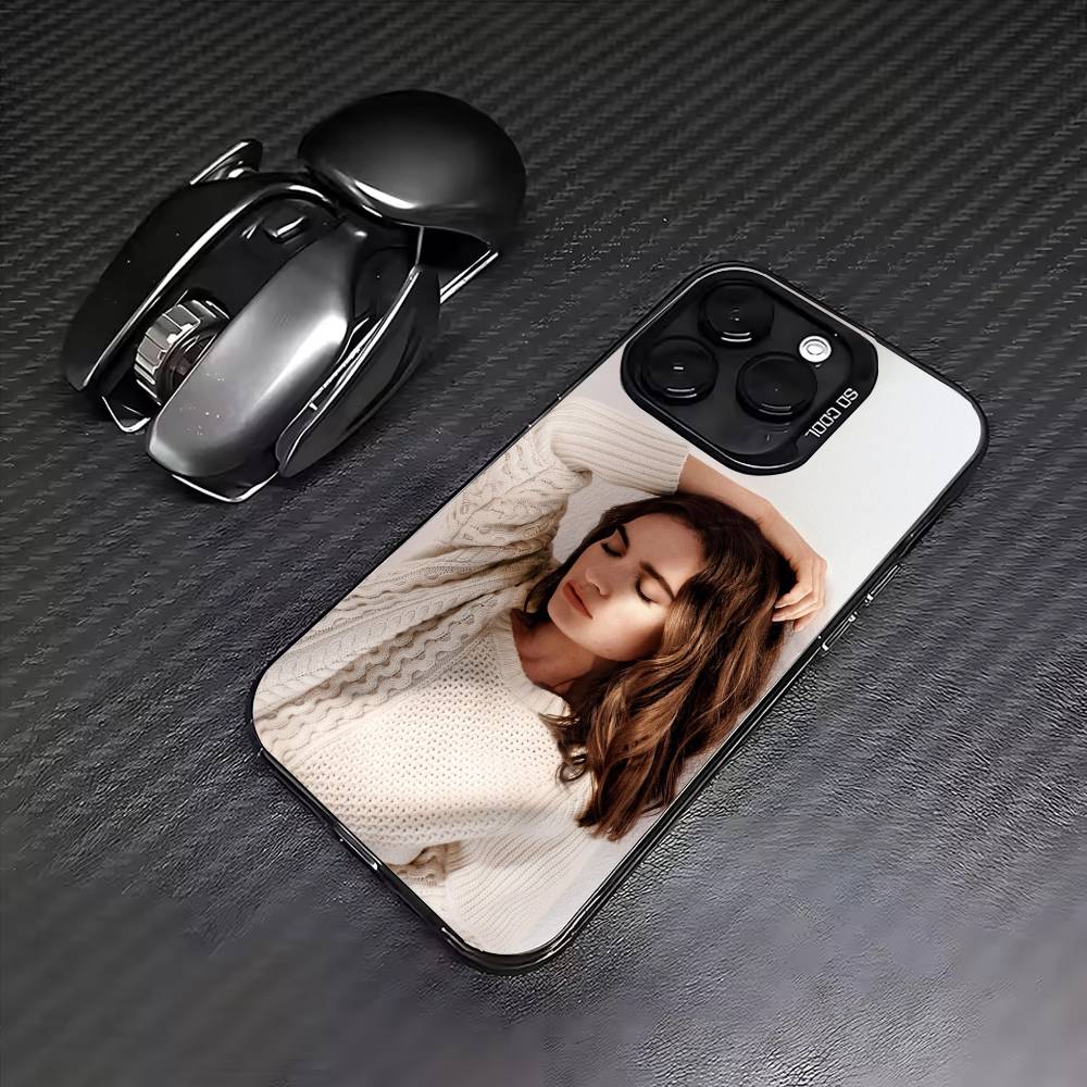 Actor L-Lily James Phone Case For iPhone17,16,15,14,13,12,11 Plus,Pro Max Colored Silver Plated Inside Cover iPhone14
Actor L-Lily James Phone Case For iPhone17,16,15,14,13,12,11 Plus,Pro Max Colored Silver Plated Inside Cover iPhone14