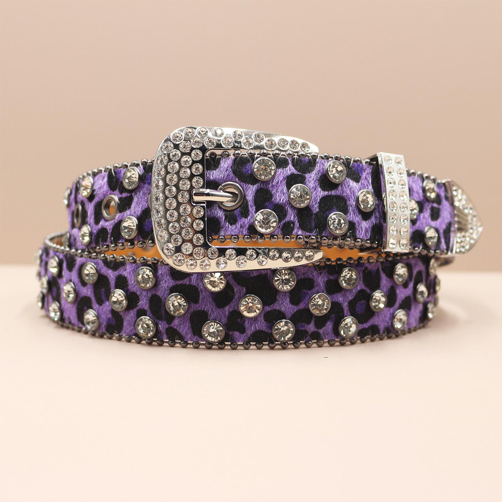 Панк ремінь Європейський та американський стиль Леопардовий принт Стрази Панк Гарячий стиль Рок Модний ремінь Чоловічий Жіночий ремінь 105cm
Панк ремінь Європейський та американський стиль Леопардовий принт Стрази Панк Гарячий стиль Рок Модний ремінь Чоловічий Жіночий ремінь 105cm