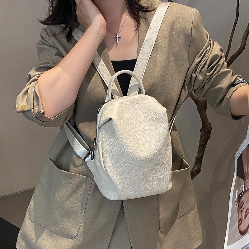 Mini Genuine Leather Backpack - Soft Leather Casual Daypack for Women S білий
Mini Genuine Leather Backpack - Soft Leather Casual Daypack for Women S білий