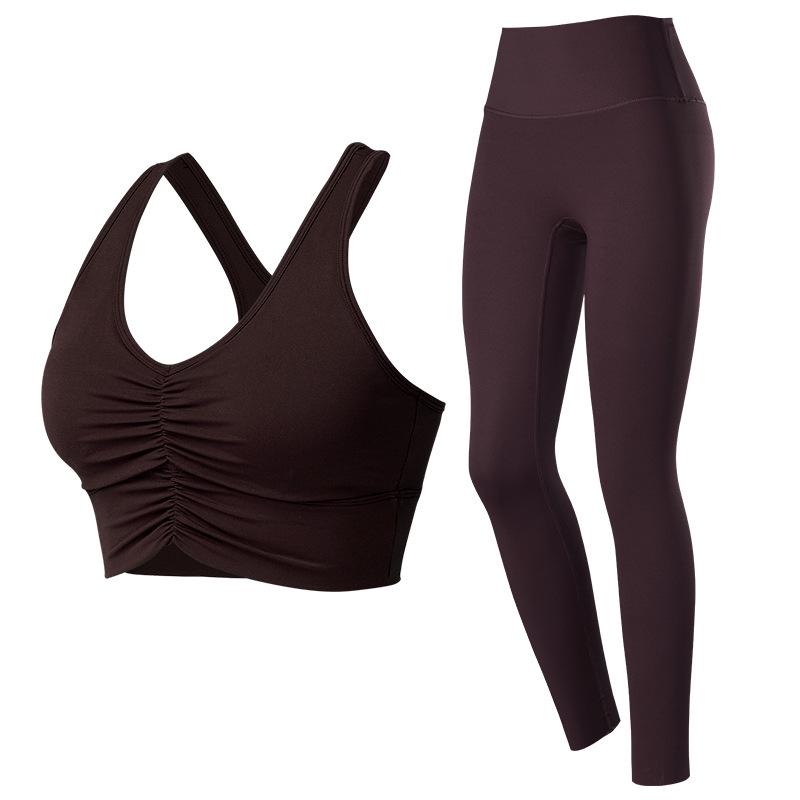 Seamless V-Neck Yoga Set: Wrinkle-Free Bra & Stretchy Pilates Pants XXL
Seamless V-Neck Yoga Set: Wrinkle-Free Bra & Stretchy Pilates Pants XXL