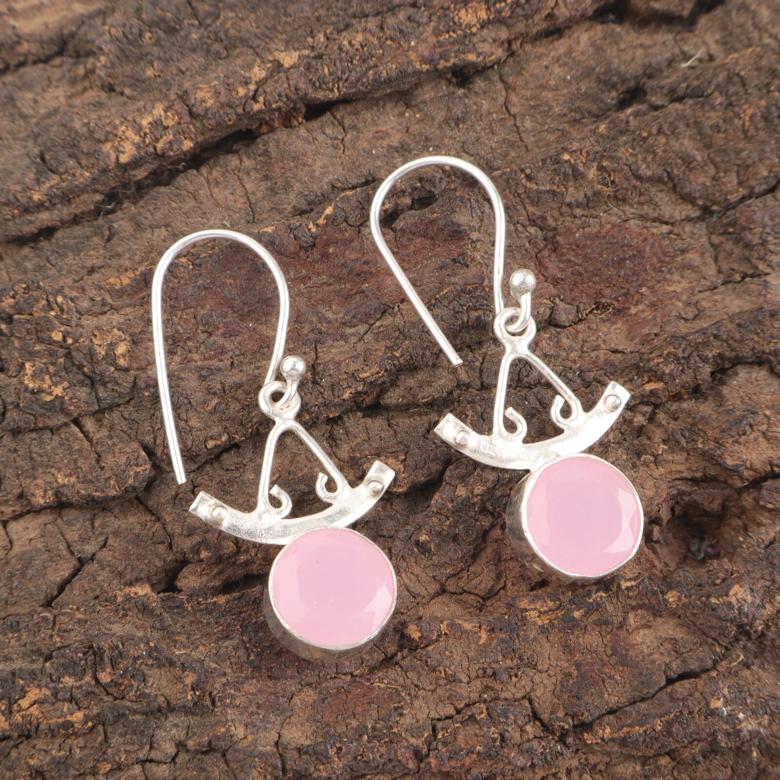 Rose Chalcedony Gemstone 925 Solid Silver Handmade Jewelry Hook Earrings 1.63 EE-152-16
Rose Chalcedony Gemstone 925 Solid Silver Handmade Jewelry Hook Earrings 1.63 EE-152-16
