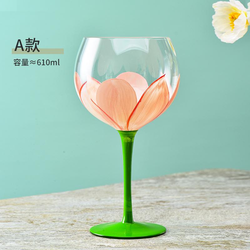 Hand-painted glass, painted red wine glass, big belly wine glass
Hand-painted glass, painted red wine glass, big belly wine glass