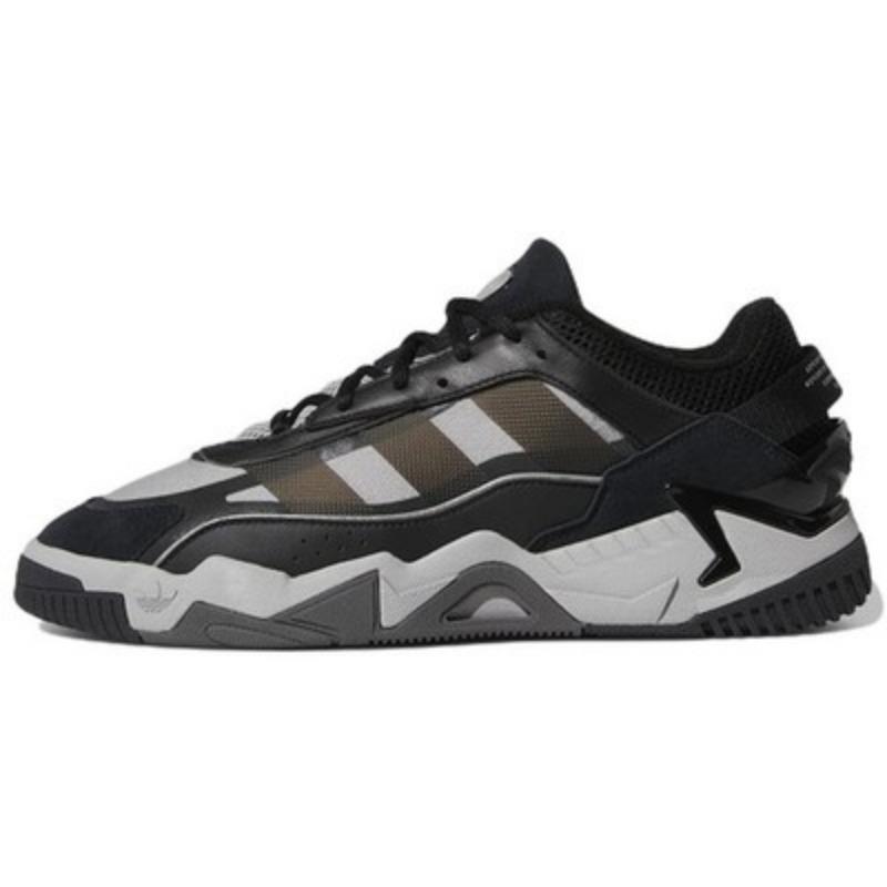 Adidas Niteball 2.0 Black Solid Grey GZ3625 36 армия зеленый
Adidas Niteball 2.0 Black Solid Grey GZ3625 36 армия зеленый