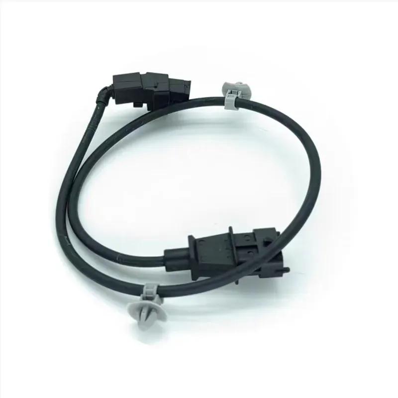 Crankshaft Position Sensor for Hyundai ix35 Tucson for kia Sorento 391802F000 39180-2F000
Crankshaft Position Sensor for Hyundai ix35 Tucson for kia Sorento 391802F000 39180-2F000
