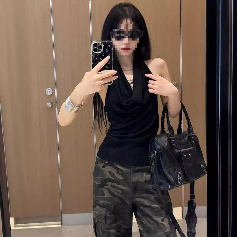 Summer Gyaru Sexy Swing Collar Hanging Neck Cami Women Slim fit Black Design Sense Sleeveless Backless Top Black S
Summer Gyaru Sexy Swing Collar Hanging Neck Cami Women Slim fit Black Design Sense Sleeveless Backless Top Black S