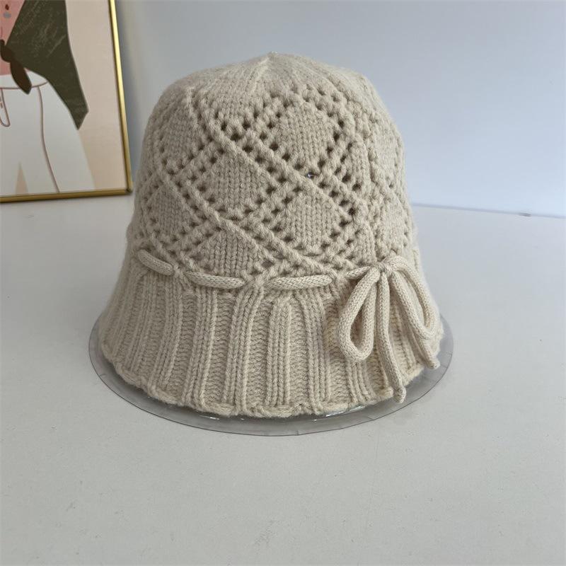 Wool hat hollow push flange hat autumn and winter warm temperament bag head shopping knitted hat new M(56-58cm) чорний
Wool hat hollow push flange hat autumn and winter warm temperament bag head shopping knitted hat new M(56-58cm) чорний