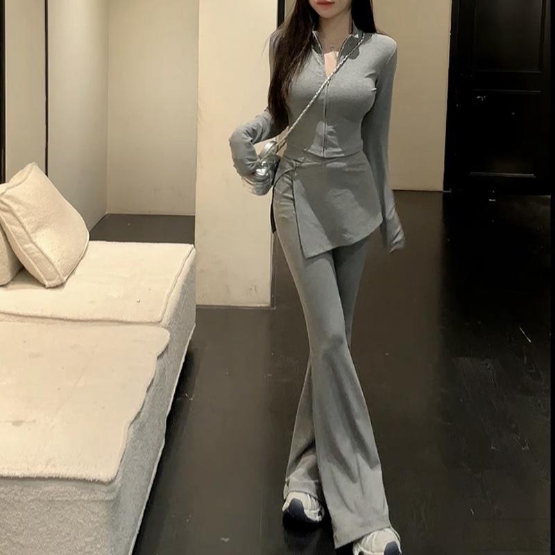 Korean Casual Peplum Top & Flared Pants Set with Shoulder Pads - 2026 Spring Fashion Extra Large
Korean Casual Peplum Top & Flared Pants Set with Shoulder Pads - 2026 Spring Fashion Extra Large