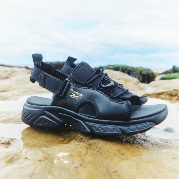 Reebok Highperium Slide Black 100210105 Rxsoxxprubb blacks/260
Reebok Highperium Slide Black 100210105 Rxsoxxprubb blacks/260
