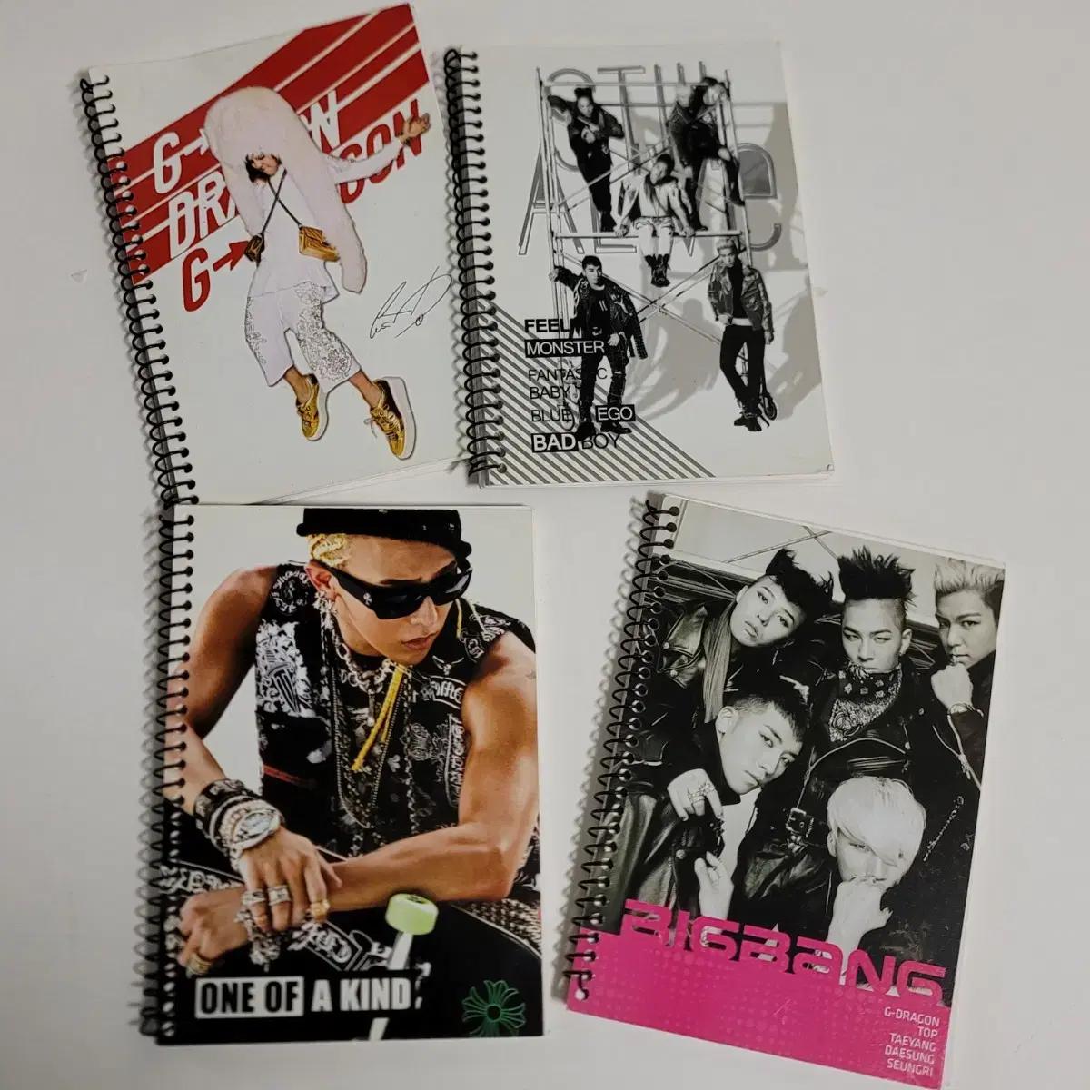 Big Bang Gd Ring Note 4 Volume Set One Of Kind Big Bang
Big Bang Gd Ring Note 4 Volume Set One Of Kind Big Bang