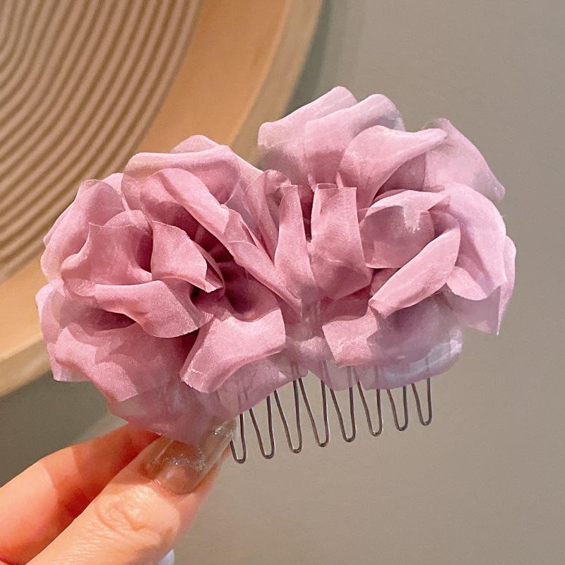 Elegant Fairy Flower Hair Comb: Women s Stunning Side Clip Accessory
Elegant Fairy Flower Hair Comb: Women s Stunning Side Clip Accessory