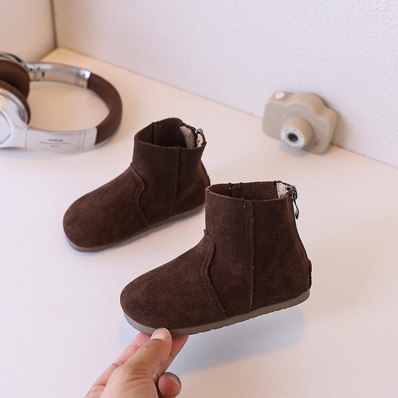 Children s Boots New Autumn Collection for Girls, Fashionable British Style Short Boots, Korean Version Single Boots for Girls 23-28Please take a photo
Children s Boots New Autumn Collection for Girls, Fashionable British Style Short Boots, Korean Version Single Boots for Girls 23-28Please take a photo