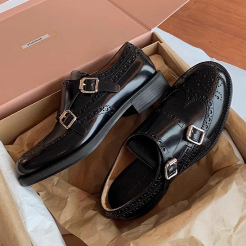 Повседневная обувь в британском стиле в стиле ретро, изысканные резные туфли в стиле барокко, кожаные туфли-монки 38 чёрный
Повседневная обувь в британском стиле в стиле ретро, изысканные резные туфли в стиле барокко, кожаные туфли-монки 38 чёрный