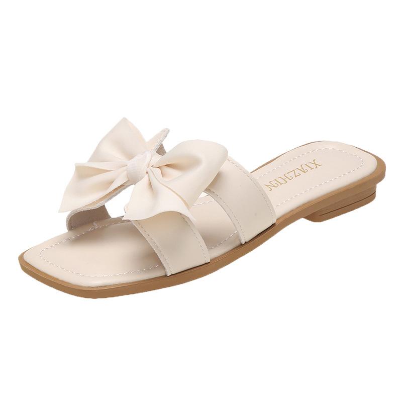 Amazon 2025 summer new European station bow outer wear square head word beach flat bottom cool slippers women 40
Amazon 2025 summer new European station bow outer wear square head word beach flat bottom cool slippers women 40