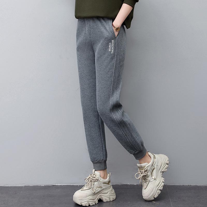 Women s Fleece-Lined Cuffed Sweatpants 2024 - New Petite Style for Autumn and Winter XXL (Recommended 135-150 jin) сірий колір
Women s Fleece-Lined Cuffed Sweatpants 2024 - New Petite Style for Autumn and Winter XXL (Recommended 135-150 jin) сірий колір