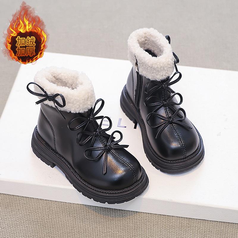 Girls Martin short boots children s cotton shoes 2025 autumn and winter new snow boots velvet leather boots winter princess 26
Girls Martin short boots children s cotton shoes 2025 autumn and winter new snow boots velvet leather boots winter princess 26