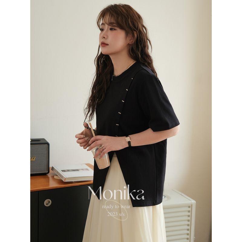 Black Slit Short Sleeve Plus Size Ladies Asymmetrical Niche Style T-shirt Black XL
Black Slit Short Sleeve Plus Size Ladies Asymmetrical Niche Style T-shirt Black XL