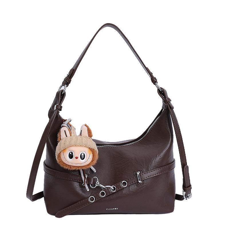 Sweet Vintage Crescent Hobo Bag Retro Oil Wax Leather Shoulder Handbag With Doll Charm For Women Daily Commute Fashi Purse No Pendant
Sweet Vintage Crescent Hobo Bag Retro Oil Wax Leather Shoulder Handbag With Doll Charm For Women Daily Commute Fashi Purse No Pendant