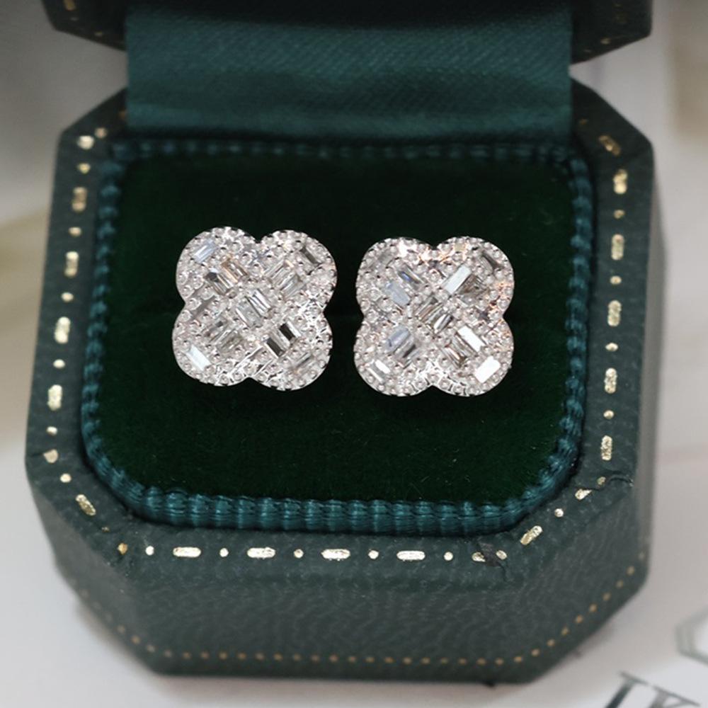 Lucky Grass Hollow Earrings Fashion Versatile Design Sense Earrings Simple Earrings Women s Premium Sense
Lucky Grass Hollow Earrings Fashion Versatile Design Sense Earrings Simple Earrings Women s Premium Sense