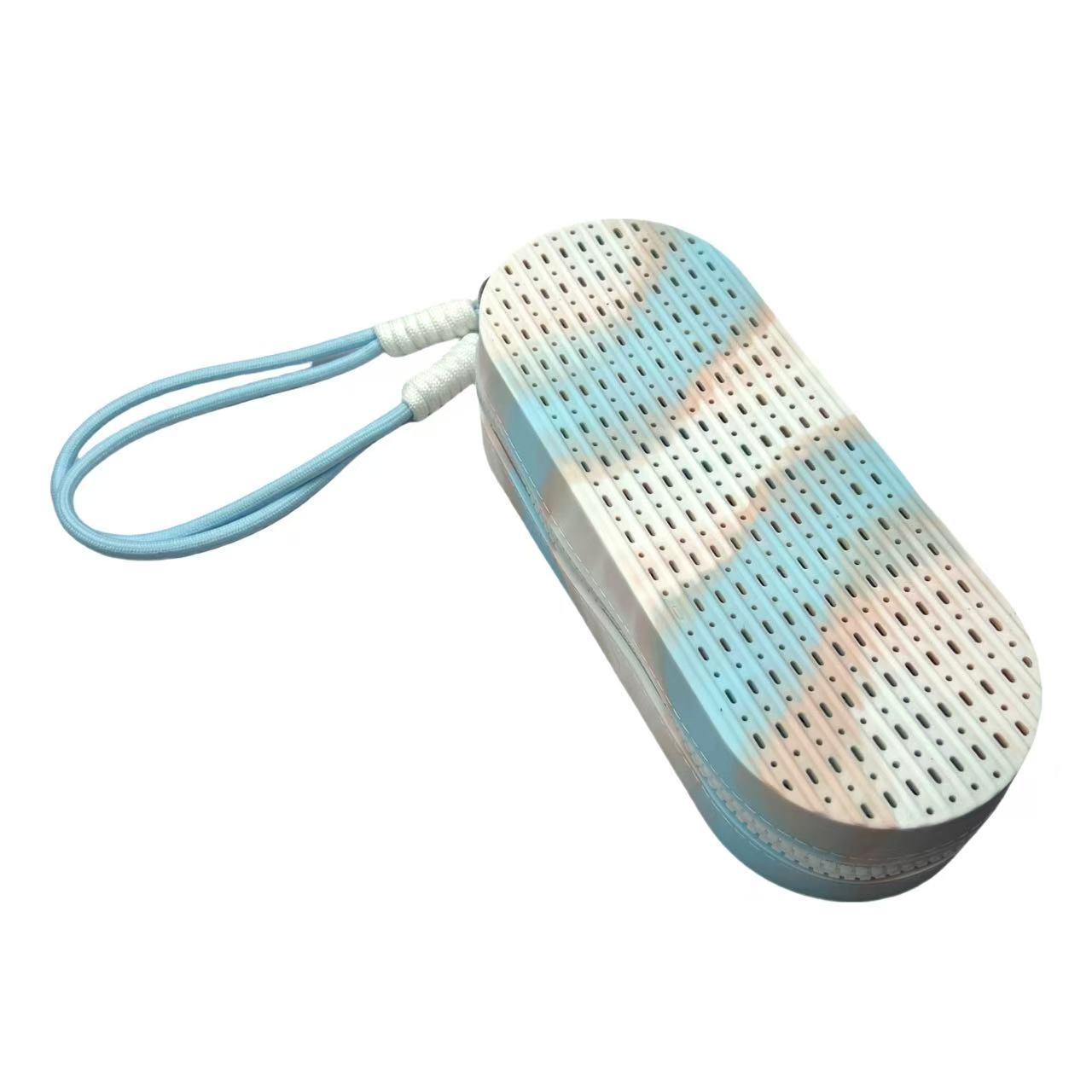 1PC Glasses Protection Case Silicone Double-sided Breathable Large-capacity Swimming Goggle Case Portable Anti-drop Storage Bag
1PC Glasses Protection Case Silicone Double-sided Breathable Large-capacity Swimming Goggle Case Portable Anti-drop Storage Bag