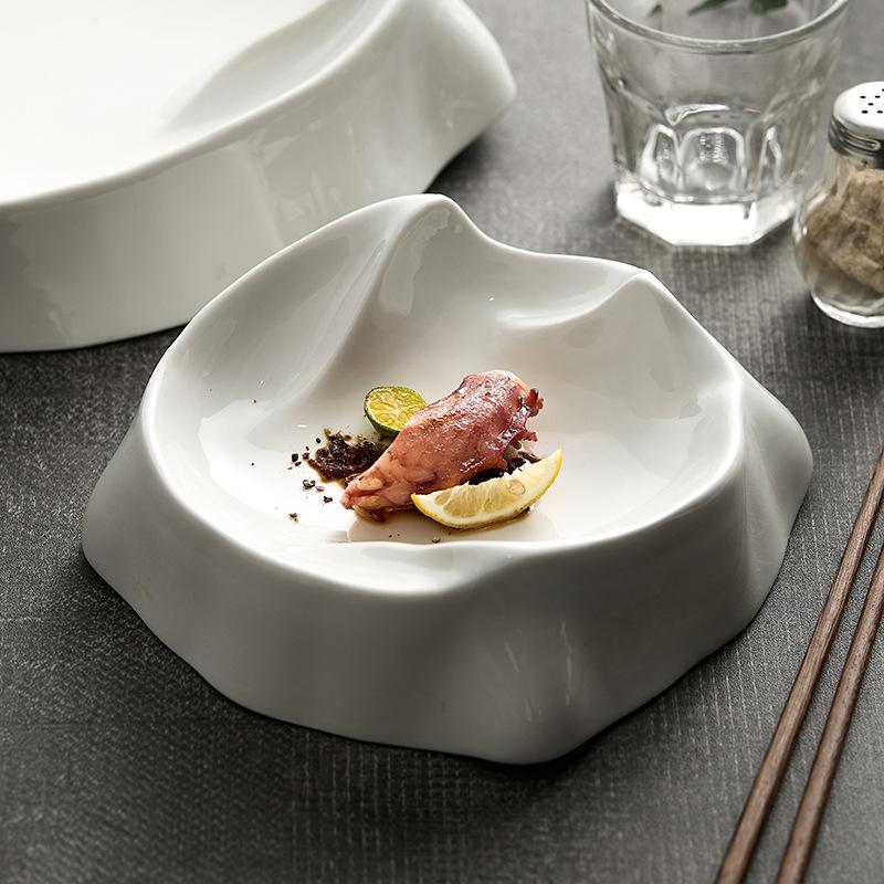 European White Porcelain Dinnerware Modern Irregular Shaped Hill Plates French Dessert Dishes Cooking Plates Kitchen Utensils
European White Porcelain Dinnerware Modern Irregular Shaped Hill Plates French Dessert Dishes Cooking Plates Kitchen Utensils