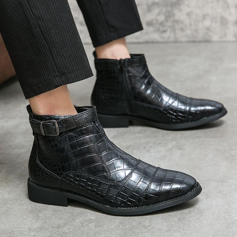 Men s shoes large size autumn and winter new business leather boots fashion British style leather shoes trend high top side zipper boots 38
Men s shoes large size autumn and winter new business leather boots fashion British style leather shoes trend high top side zipper boots 38
