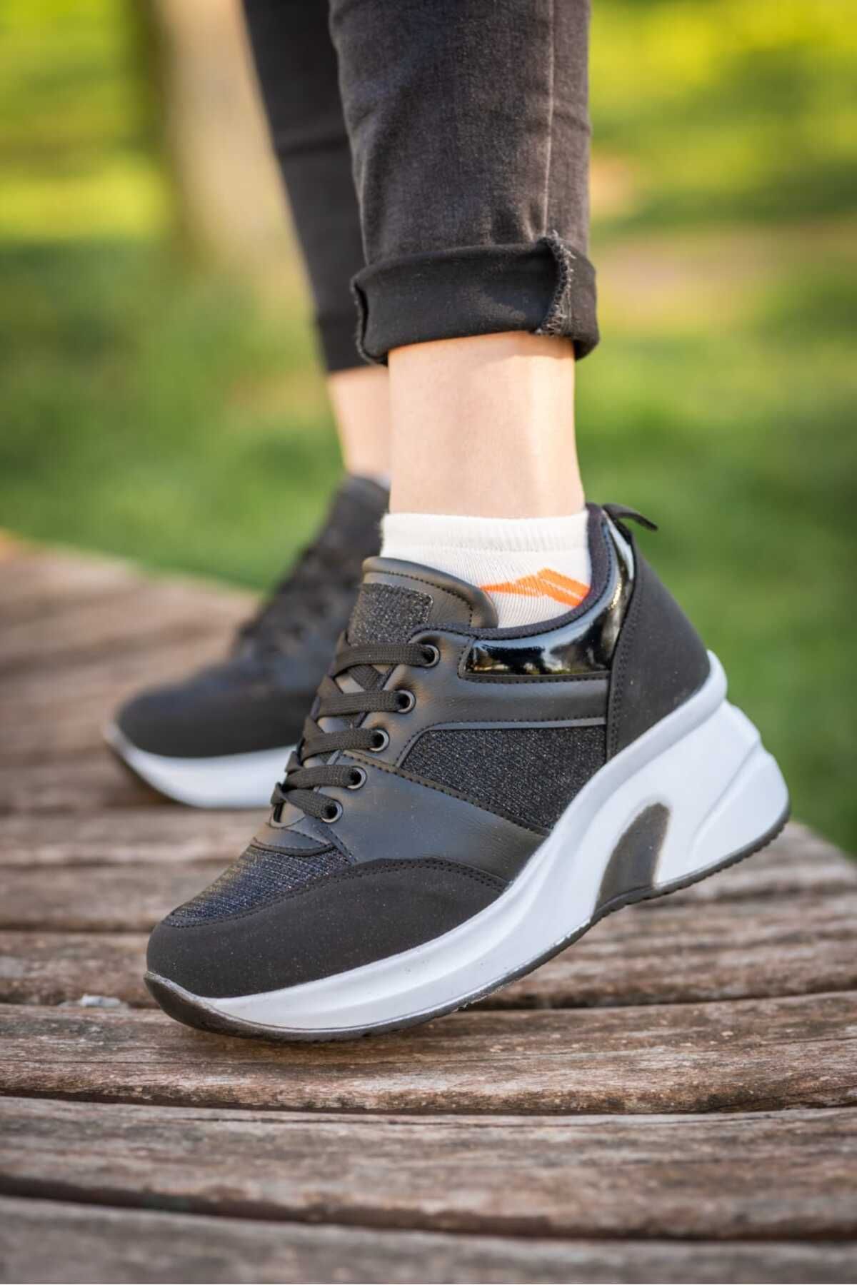 Women Modern Stylish Fashion Women Black White High Sole Comfortable Casual Sneakers 36
Women Modern Stylish Fashion Women Black White High Sole Comfortable Casual Sneakers 36
