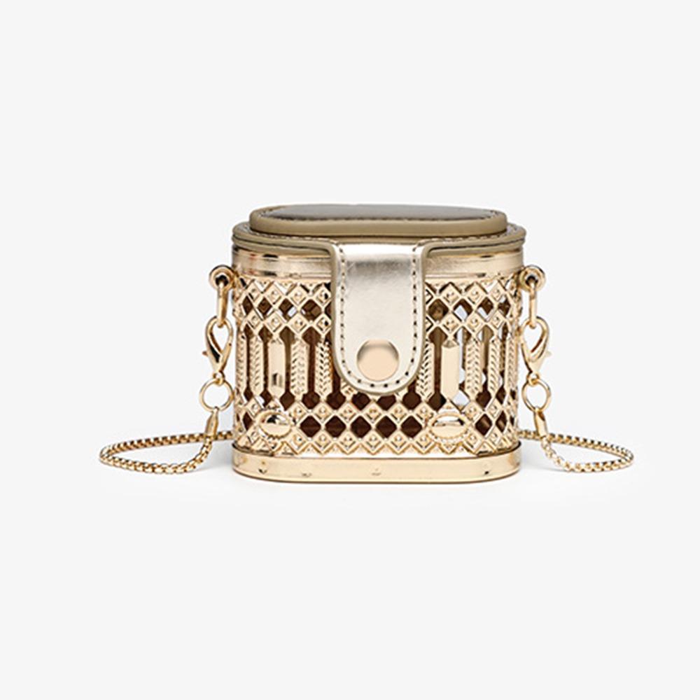 Luxury Metal Chain Lipstick Wallet Hollow Out Earphone Storage Mini Clutch Bag Glitter Lightweight Small Chain Crossbody Bag золотой
Luxury Metal Chain Lipstick Wallet Hollow Out Earphone Storage Mini Clutch Bag Glitter Lightweight Small Chain Crossbody Bag золотой