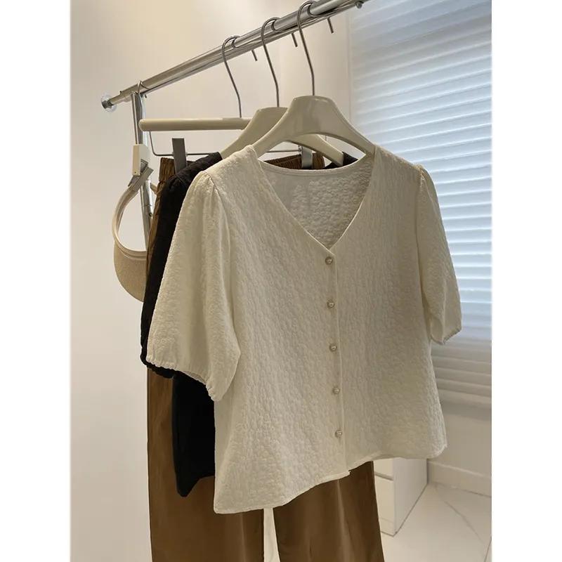 Womens V Neck Puff Sleeve Button Down Blouse L бежевый
Womens V Neck Puff Sleeve Button Down Blouse L бежевый