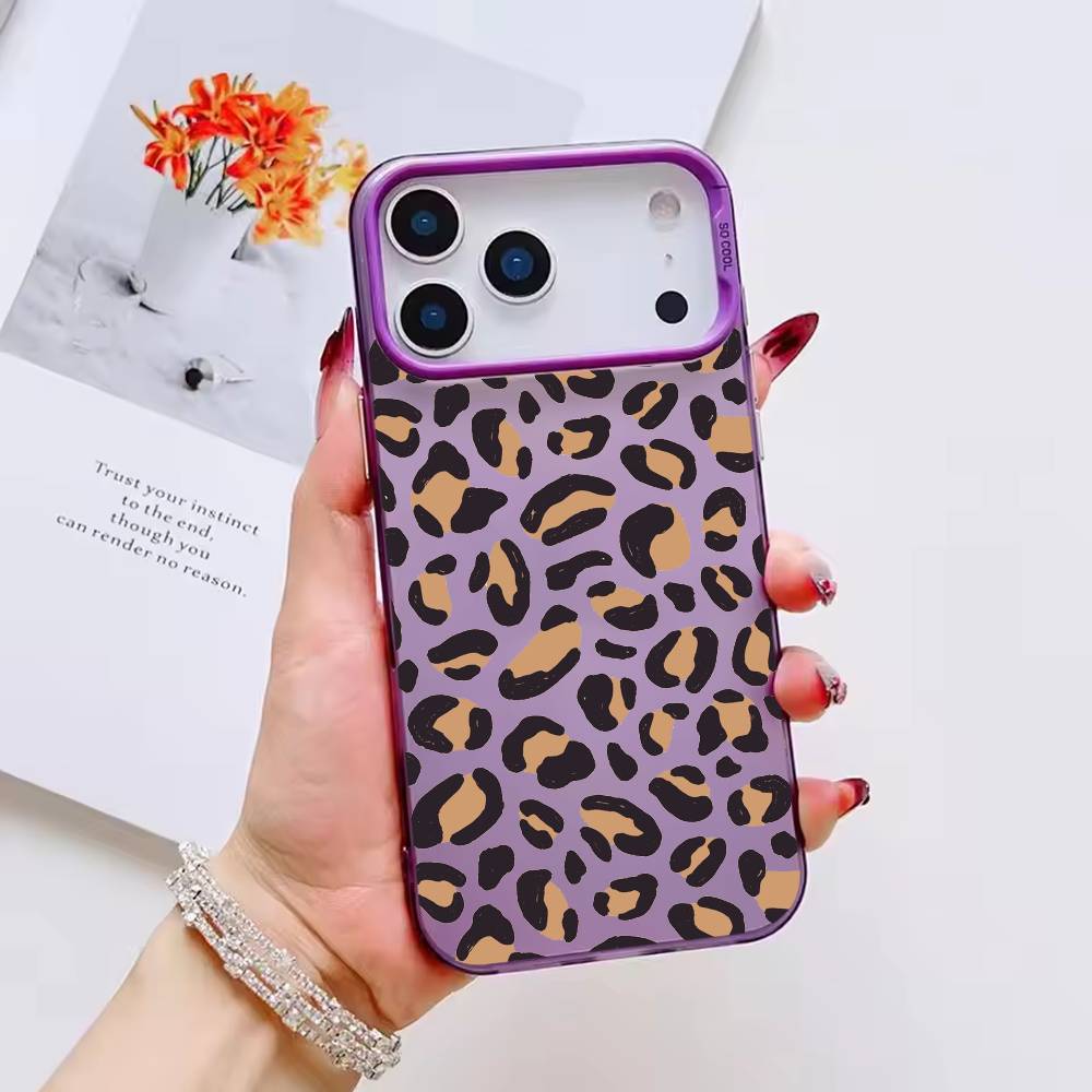 Leopard Design Stylish Pattern Phone Case Color Silver Shell For IPhone 17 16 15 14 13 12 11 Pro Max Plus iPhone12PROMAX
Leopard Design Stylish Pattern Phone Case Color Silver Shell For IPhone 17 16 15 14 13 12 11 Pro Max Plus iPhone12PROMAX