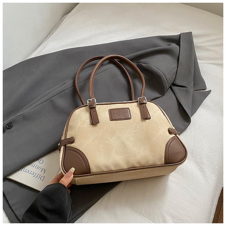 Модна сумочка Проста та індивідуальна сумка під пахву Велика місткість Повсякденна Кольорово поєднана Одноплечова жіноча сумка бежевий
Модна сумочка Проста та індивідуальна сумка під пахву Велика місткість Повсякденна Кольорово поєднана Одноплечова жіноча сумка бежевий