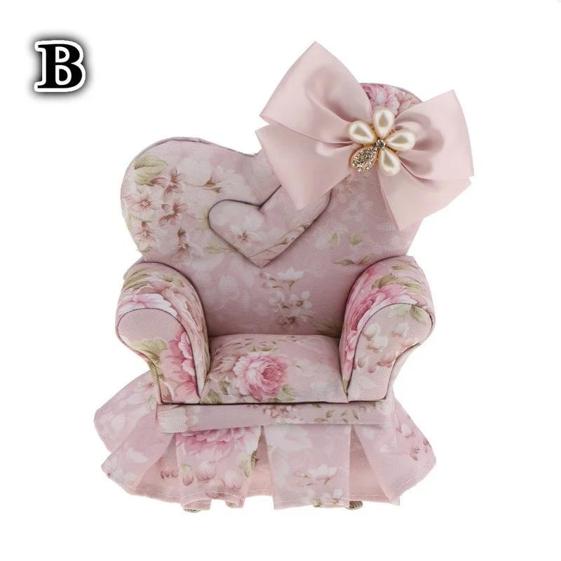 Ткань с цветочным принтом Дисплей для ювелирных изделий Диван и кресло и подставка-органайзер для комода Витрина Органайзер с зеркалом Упаковка для ювелирных изделий B
Ткань с цветочным принтом Дисплей для ювелирных изделий Диван и кресло и подставка-органайзер для комода Витрина Органайзер с зеркалом Упаковка для ювелирных изделий B