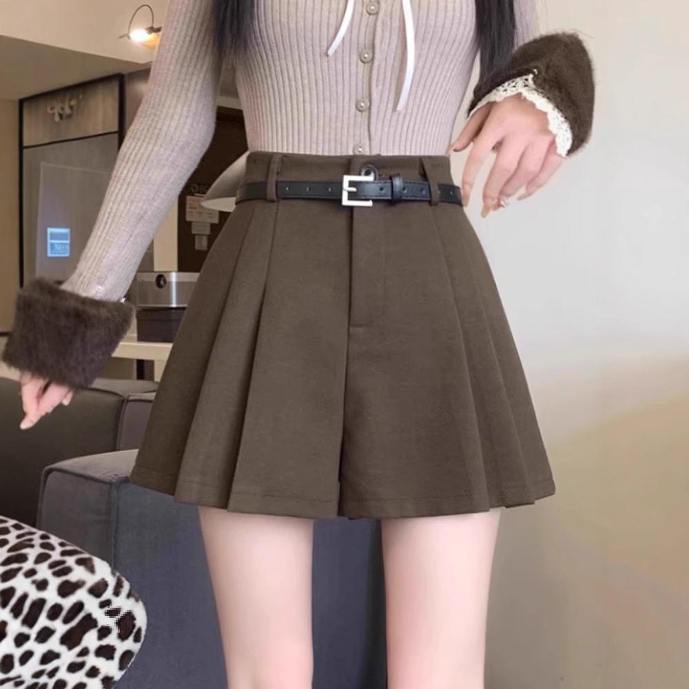 Wool Blend High-Waist Pleated Culottes - Coffee Brown - Women s Spring/Fall/Winter Outerwear XL
Wool Blend High-Waist Pleated Culottes - Coffee Brown - Women s Spring/Fall/Winter Outerwear XL