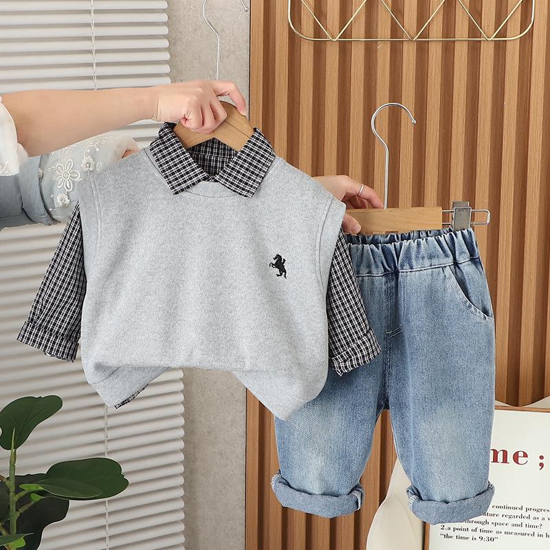 2025 Autumn Boys Shirt & Vest with Jeans - Kids Three-Piece Set 80cm темно-синього кольору
2025 Autumn Boys Shirt & Vest with Jeans - Kids Three-Piece Set 80cm темно-синього кольору