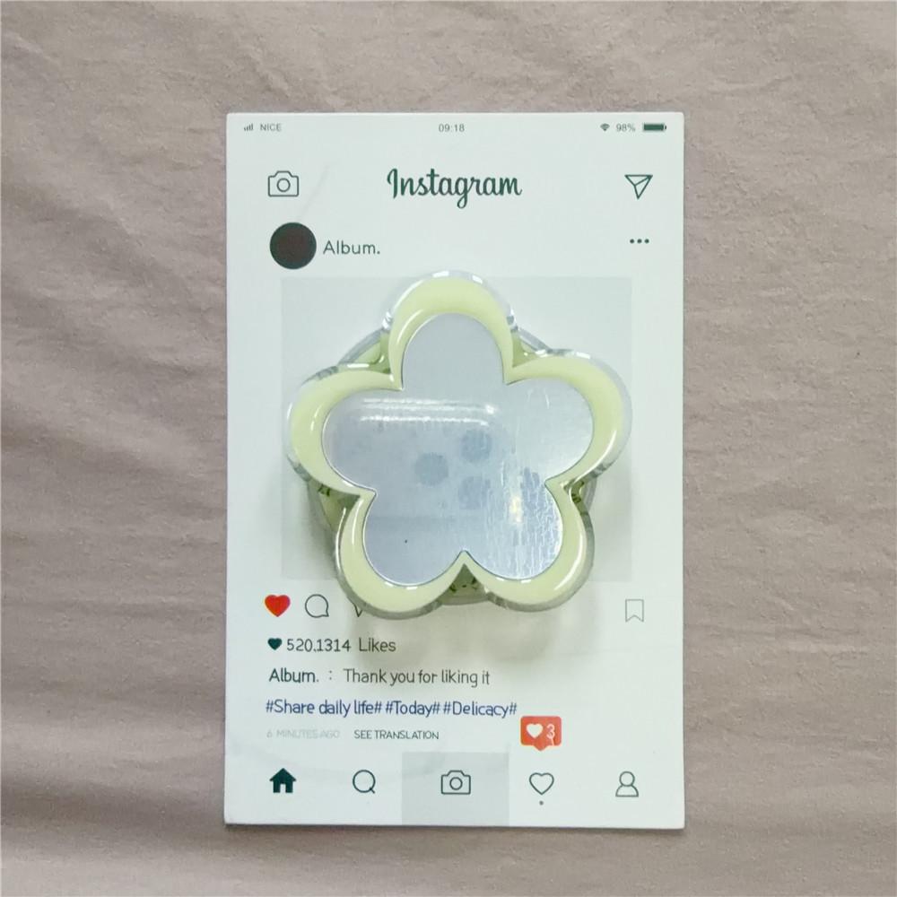 Solid Color Floral Mirror Magnetic Stand Case for iPhone 17 Pro - Drop-proof, Fits 15-16PM, Women s Personality Design iPhone 16 Pro Max
Solid Color Floral Mirror Magnetic Stand Case for iPhone 17 Pro - Drop-proof, Fits 15-16PM, Women s Personality Design iPhone 16 Pro Max