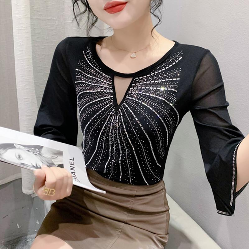 Летняя новая женская футболка с коротким рукавом и сексуальным круглым вырезом, модные блестящие футболки с бриллиантами, женские эластичные топы, блузки 3XL
Летняя новая женская футболка с коротким рукавом и сексуальным круглым вырезом, модные блестящие футболки с бриллиантами, женские эластичные топы, блузки 3XL