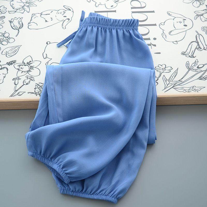 Летние брюки для мальчиков из хлопка и шелка с защитой от комаров, детские тонкие дышащие брюки-фонарики, свободные летние брюки из шелка с кондиционером 160
Летние брюки для мальчиков из хлопка и шелка с защитой от комаров, детские тонкие дышащие брюки-фонарики, свободные летние брюки из шелка с кондиционером 160