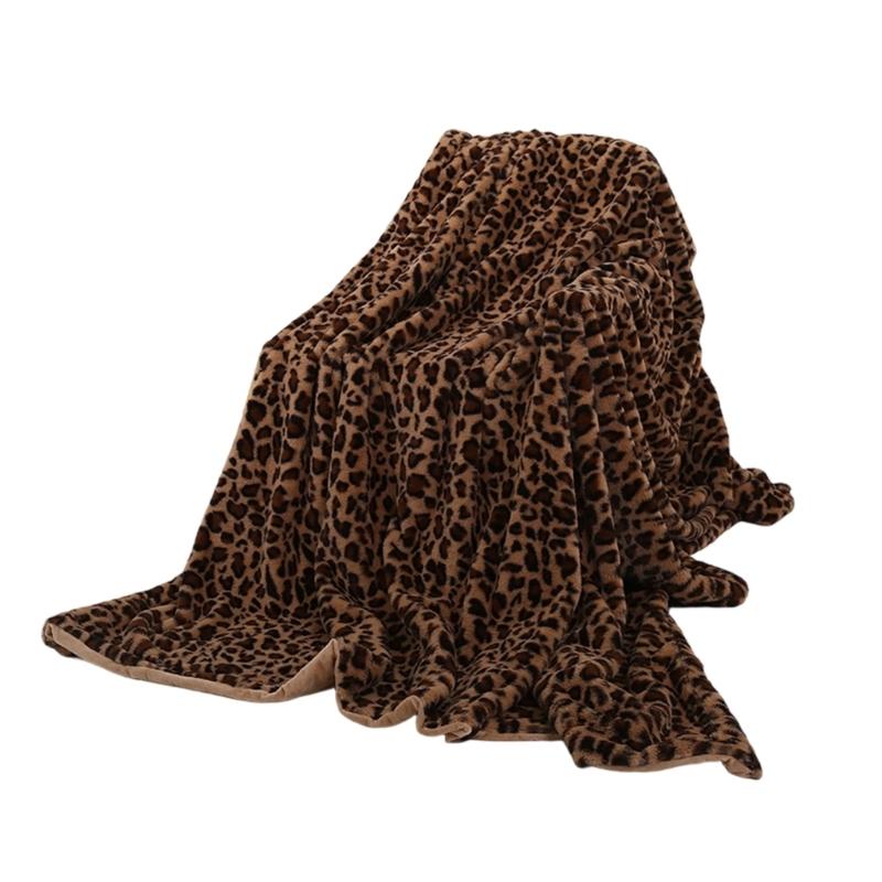 Skin Friendly Polyester Fleece Blanket Leopard Pattern Double Layer Thick for Sensitive Individuals 1
Skin Friendly Polyester Fleece Blanket Leopard Pattern Double Layer Thick for Sensitive Individuals 1