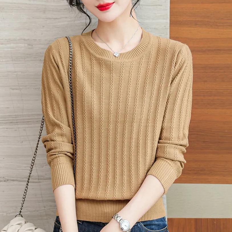 Women s Autumn/Winter Collection: Elegant, Loose-Fitting, Slimming Sweater with Solid Color Wavy Inner Layer Knit Top L
Women s Autumn/Winter Collection: Elegant, Loose-Fitting, Slimming Sweater with Solid Color Wavy Inner Layer Knit Top L