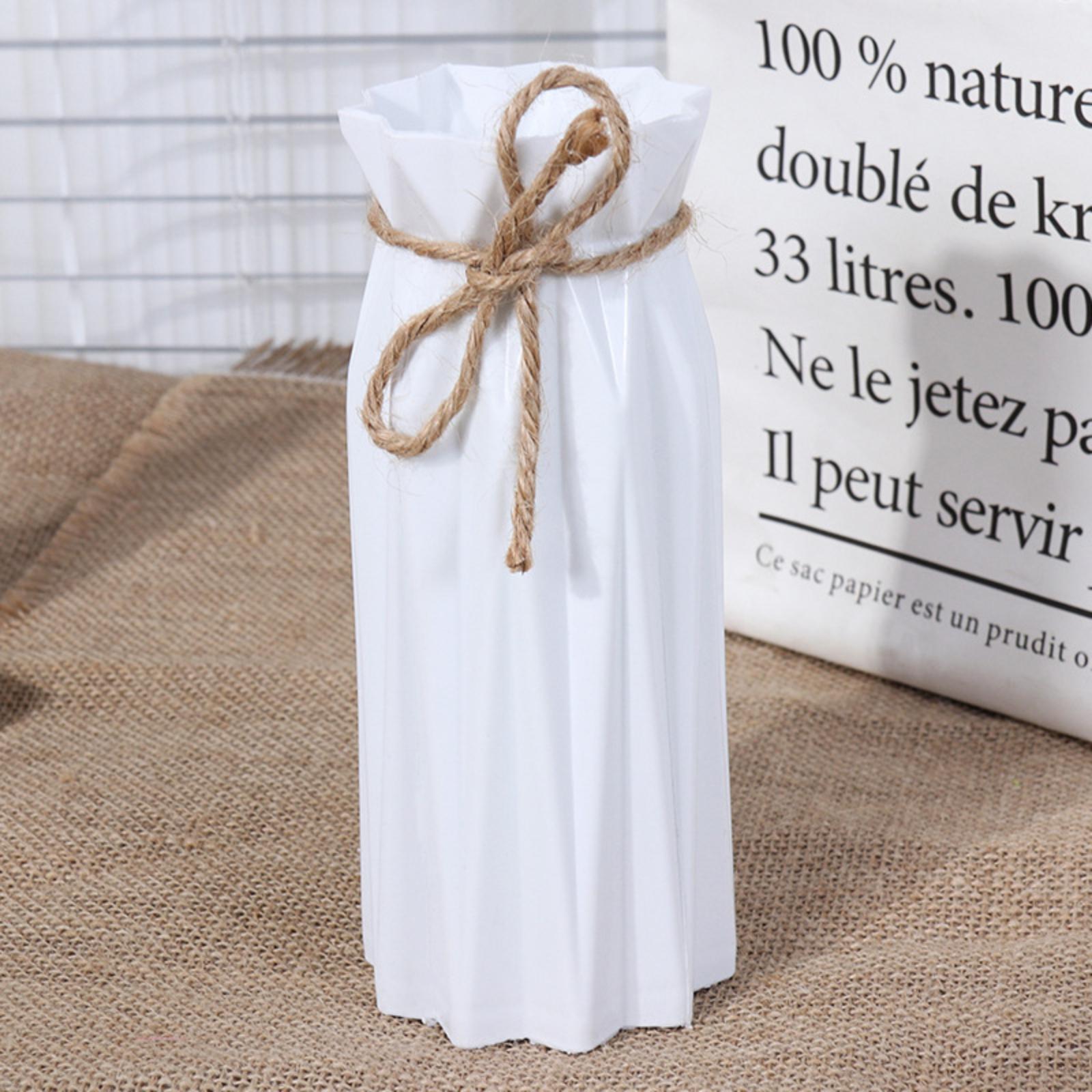 Decorative Plastic Vase Faux Flower Pot Candle Holder Ornament for Home Office Tabletop Display Indoor Outdoor Use One Size білий
Decorative Plastic Vase Faux Flower Pot Candle Holder Ornament for Home Office Tabletop Display Indoor Outdoor Use One Size білий