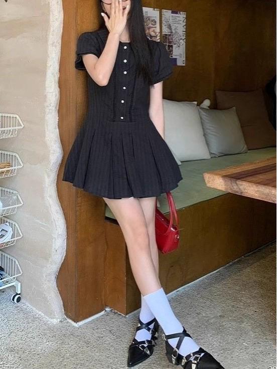 Женское летнее белое платье в студенческом стиле с короткими рукавами 2024 г. Large
Женское летнее белое платье в студенческом стиле с короткими рукавами 2024 г. Large