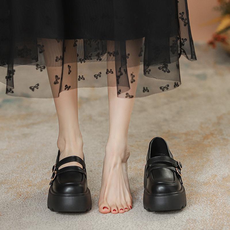 Весенние новые маленькие кожаные туфли с внутренней высотой 10 см, женские туфли на толстой подошве, на толстом каблуке и на высоком каблуке, одинарные туфли Мэри Джейн для женщин 39 чёрный
Весенние новые маленькие кожаные туфли с внутренней высотой 10 см, женские туфли на толстой подошве, на толстом каблуке и на высоком каблуке, одинарные туфли Мэри Джейн для женщин 39 чёрный